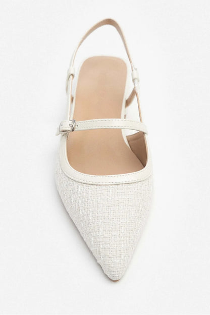 Ballerines Ivory blanches à talon court et bout pointu