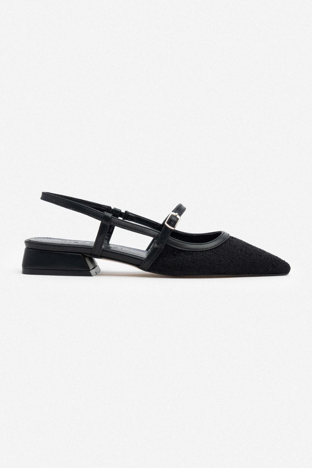 Ballerines Ivory noires à talon court et bout pointu